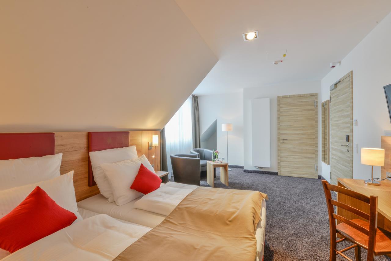 Hotel Witt Am See Weiherhammer Εξωτερικό φωτογραφία